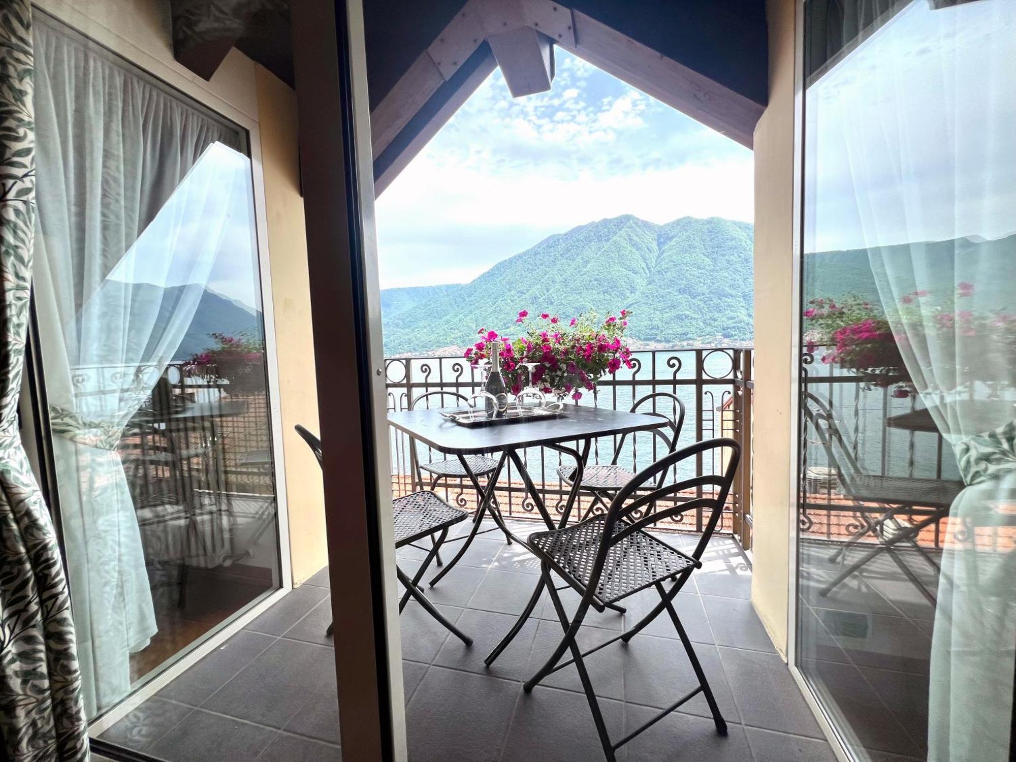 La Loggia Del Lago Colonno Exterior photo